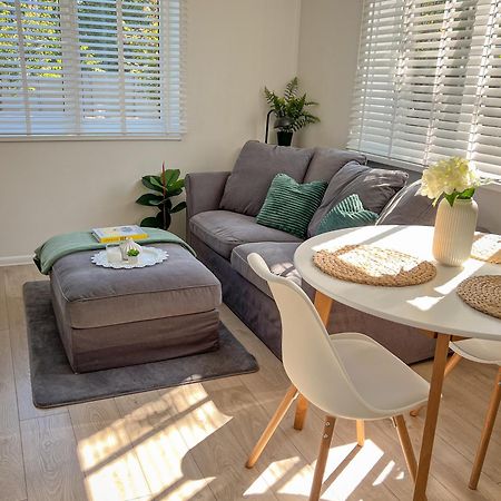 Oakwood Park Apartment Каунас Экстерьер фото