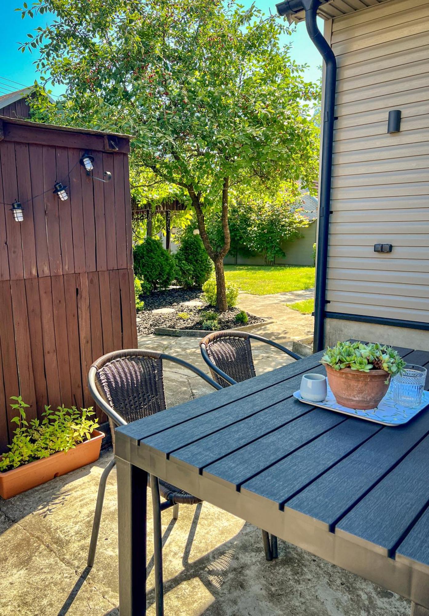 Oakwood Park Apartment Каунас Экстерьер фото